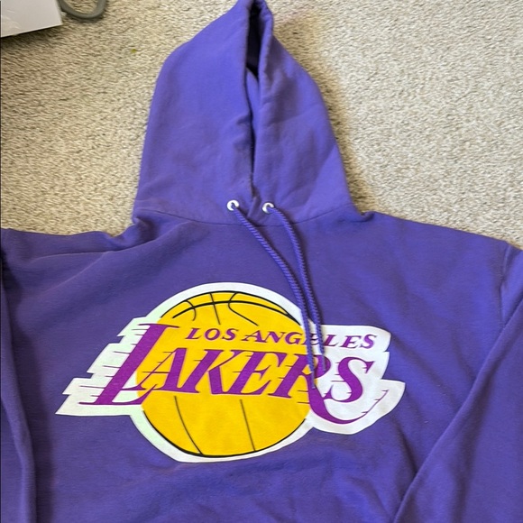 Los Angeles Lakers Purple Hoodie - Picture 2 of 6